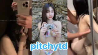 คลิปหลุด โอลี่แฟน pitchytd พีชไม่เจอกับเเฟนนานวันนี้ไปเที่ยวกับเเฟน มีโอกาสไปเที่ยวทะเล เเฟนไม่พาไปเล่นน้ำทะเล พาพีชมาเล่นน้ำว่าวก่อนซะงั้นพีชก็ของขาดมานานเเล้ว เลยจัดให้เเบบเด็ดๆเลยค่ะ